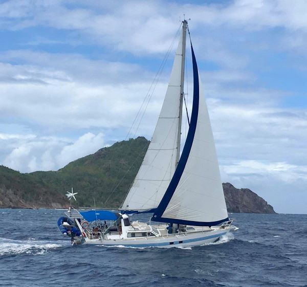 Nouanni Garcia sailboat under sail