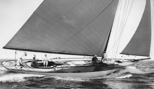 New york yacht club 40 sailboat under sail