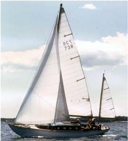 Ohlson 36 sailboat under sail