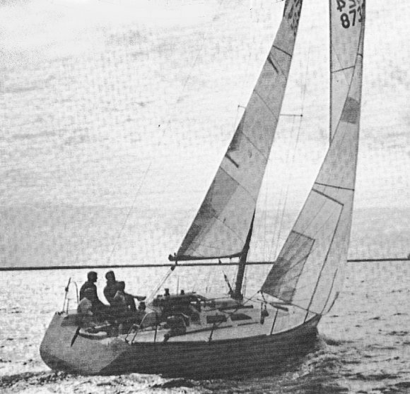 Olson 911 s sailboat under sail