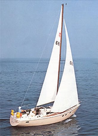 Optima 92 dehler sailboat under sail