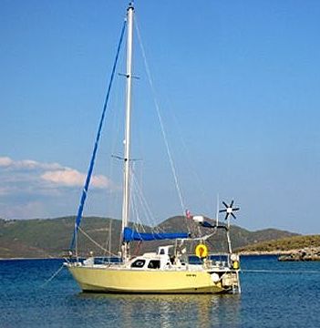 Oxion 32 sailboat under sail