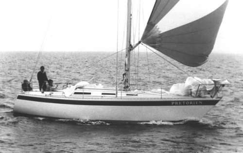 Pretorien 35 sailboat under sail
