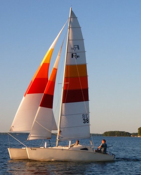 Reynolds 21 sailboat under sail