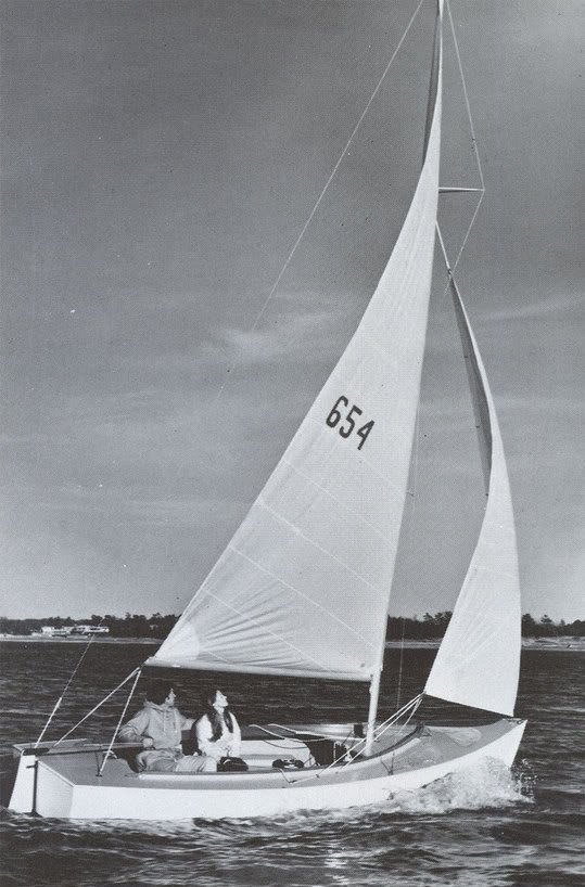 Rhodes 18 sailboat under sail