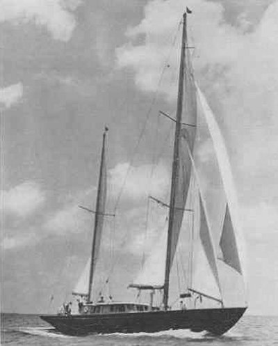 Rhodes 77 sailboat under sail