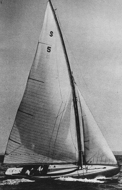 S class herreshoff sailboat under sail