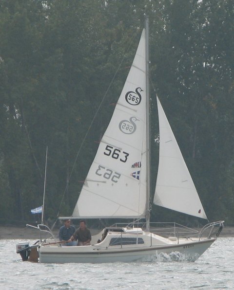 Sandpiper 565 sailboat under sail