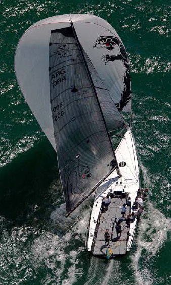 Soto 30 sailboat under sail