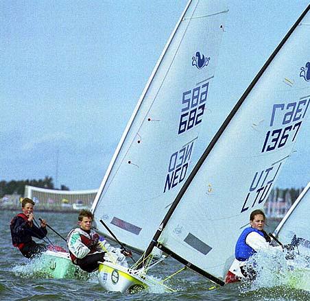 Splash sailboat under sail