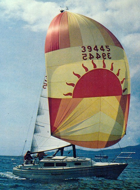 Sun 27 sailboat under sail