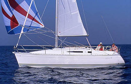 Sun odyssey 29.2 jeanneau sailboat under sail