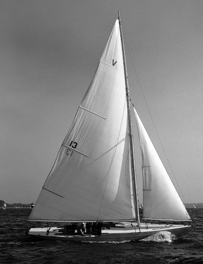 Victory gardner sailboat under sail
