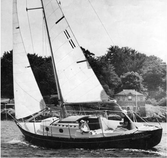 Vineyard vixen 29 sailboat under sail