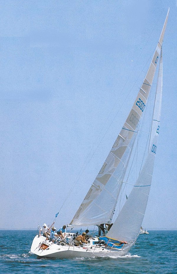X 1 ton sailboat under sail