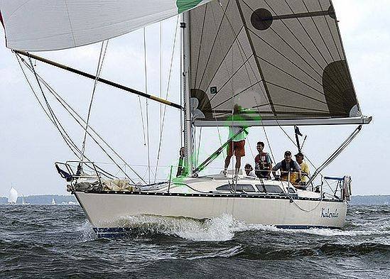 X 372 sailboat under sail