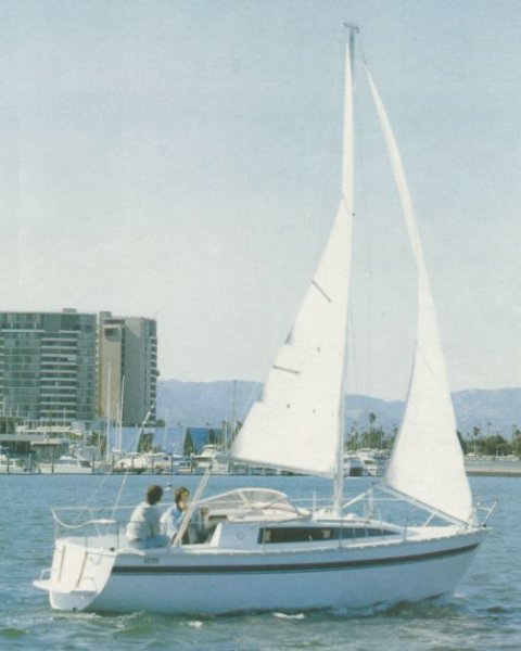 Yamaha 24 sailboat under sail