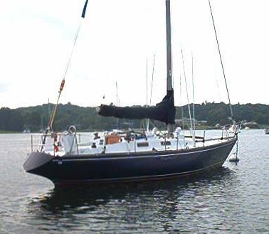 Yankee 38 sailboat under sail
